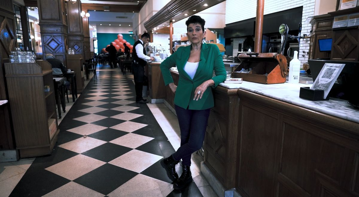 Crítica de “Demanda contra el olvido. Poesía y aventura en Raúl González Tuñón”: Homenaje a un artista comprometido