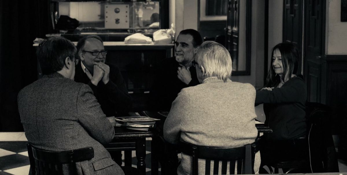 Crítica de “Demanda contra el olvido. Poesía y aventura en Raúl González Tuñón”: Homenaje a un artista comprometido