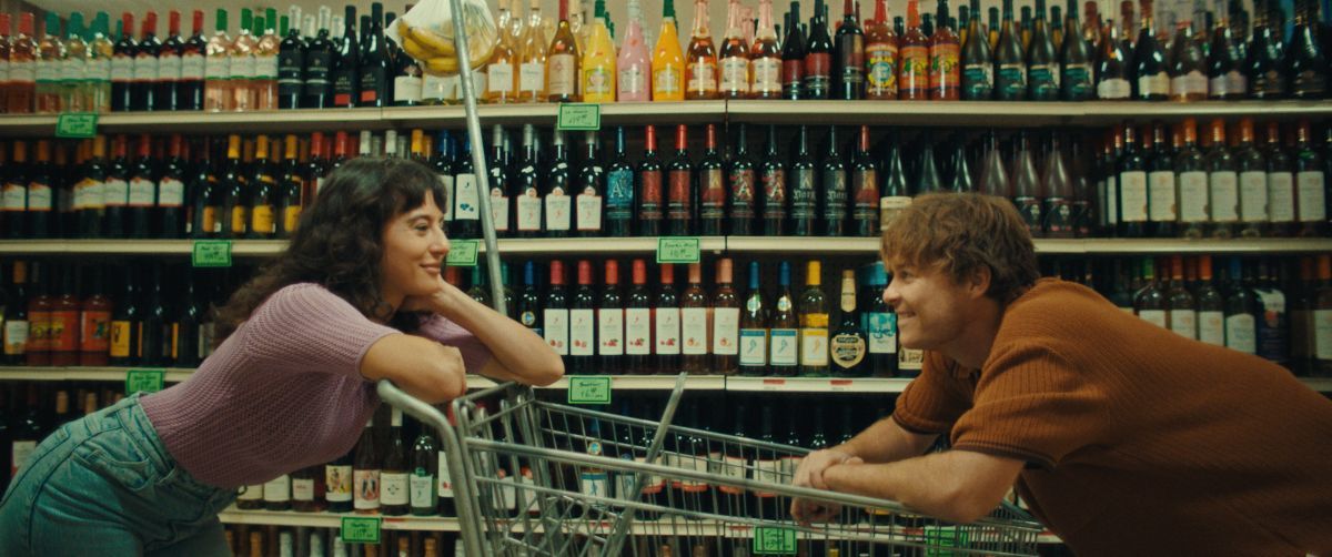 Crítica de “Foibles”: Ryan Oksenberg y la catarsis de la codependencia