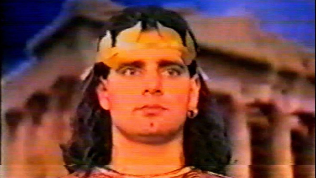 Crítica de "Ocho postales desde Utopía": Radu Jude revisita la Rumania poscomunista a través de 30 años de publicidad