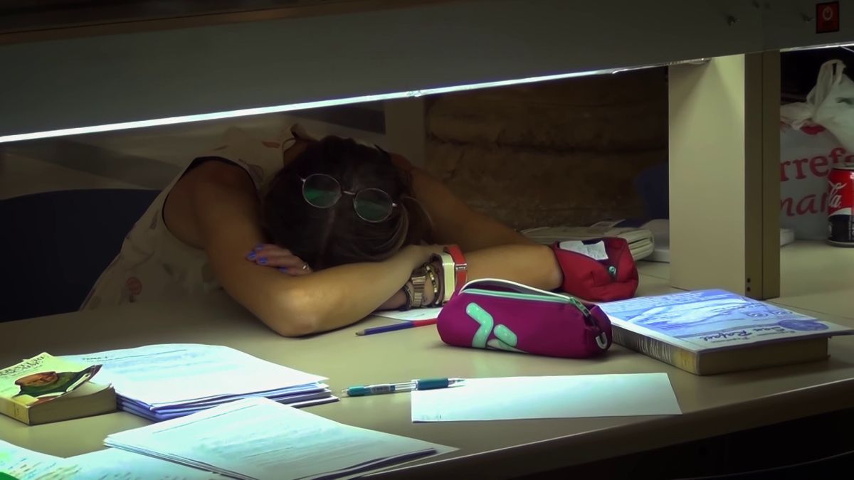 Crítica de "Congresos, fracaso de una tesis": Ensayo, cuerpo y resistencia