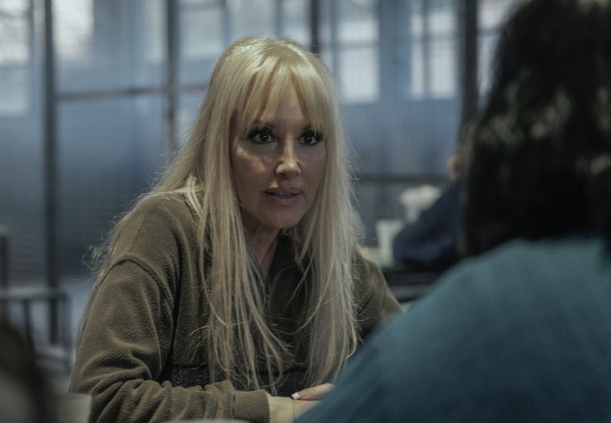 Crítica de "En el barro": el universo de "El marginal" en clave femenina