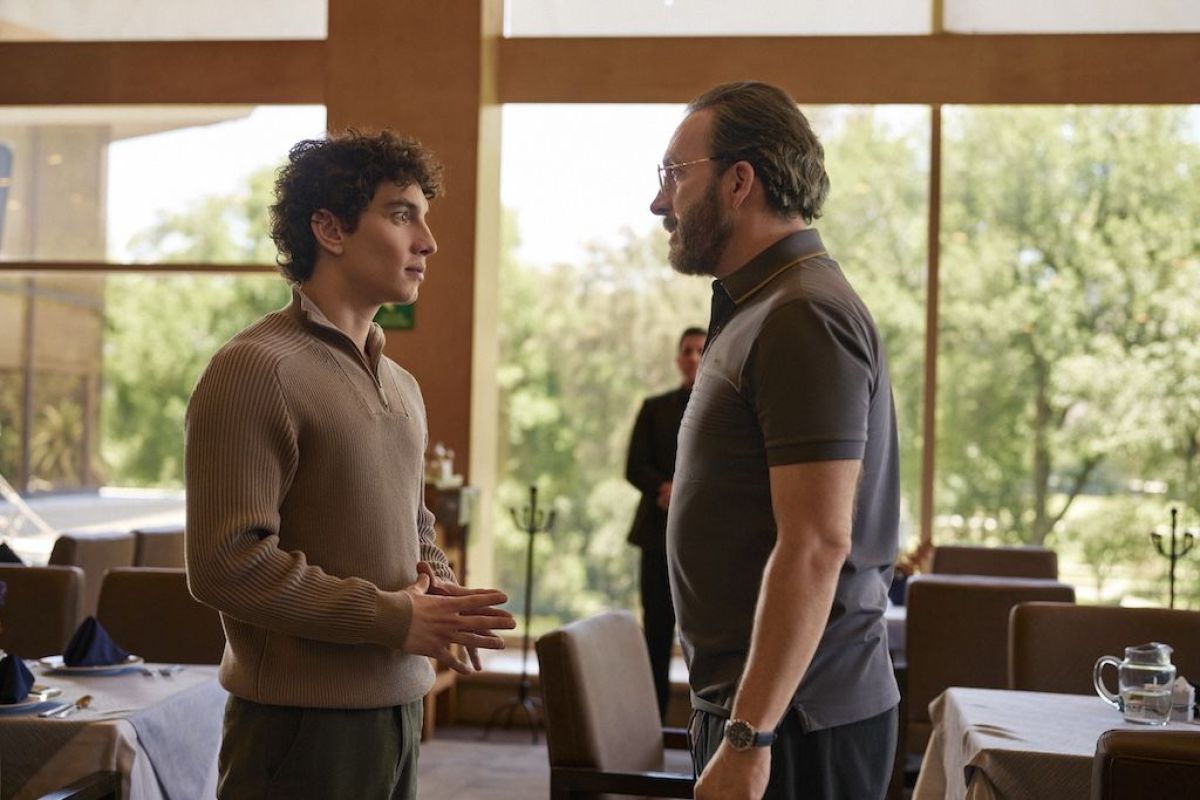 Crítica de "Quebranto": Tini Stoessel en el centro de una historia sobre sus orígenes