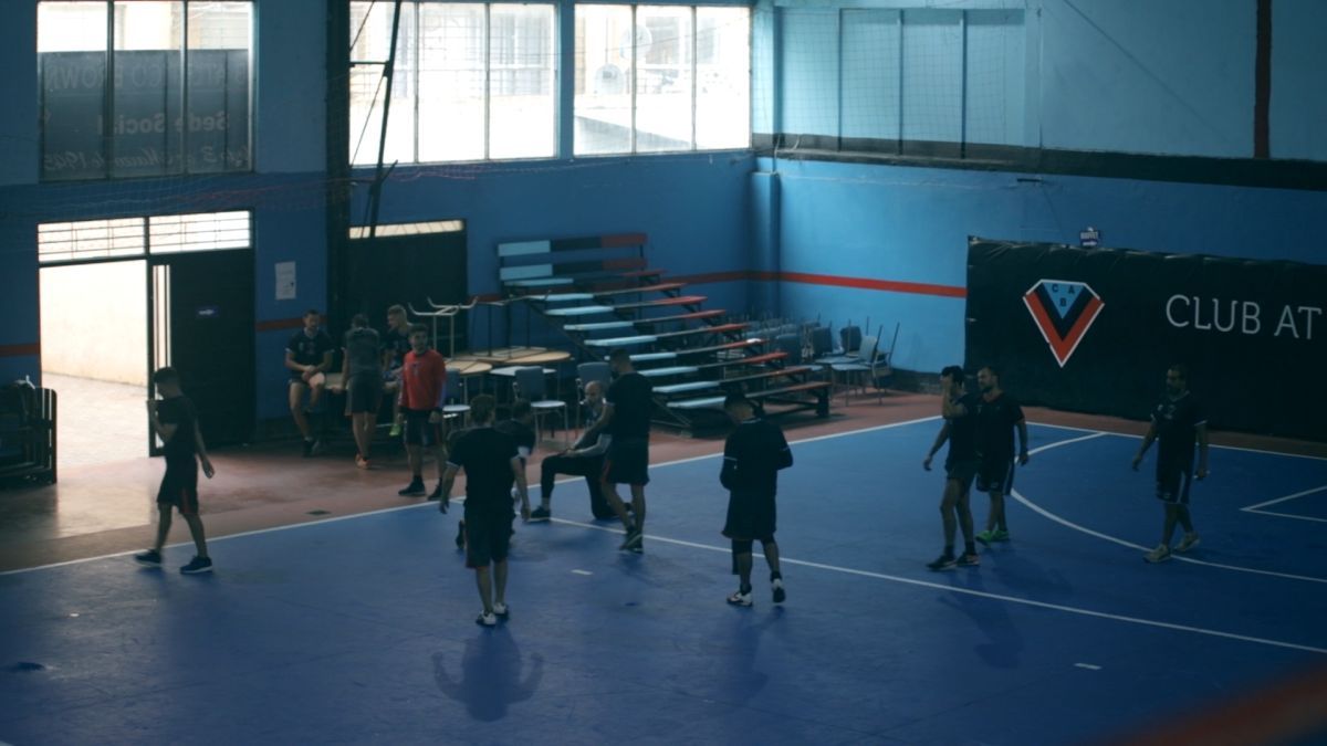 Crítica de "Todos quieren venir a Brown": el documental que retrata la mística de Adrogué