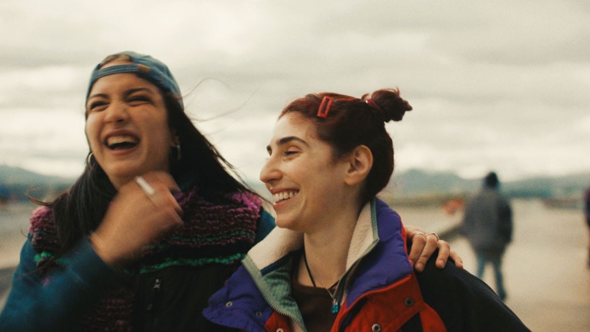 Crítica de "Verano Trippin": Una road movie femenina en clave de sátira