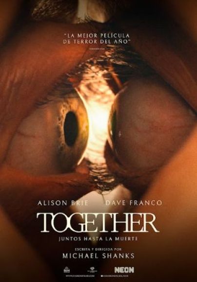 Crítica de “Together”: Dave Franco y Alison Brie en un body horror a la altura de “La sustancia”