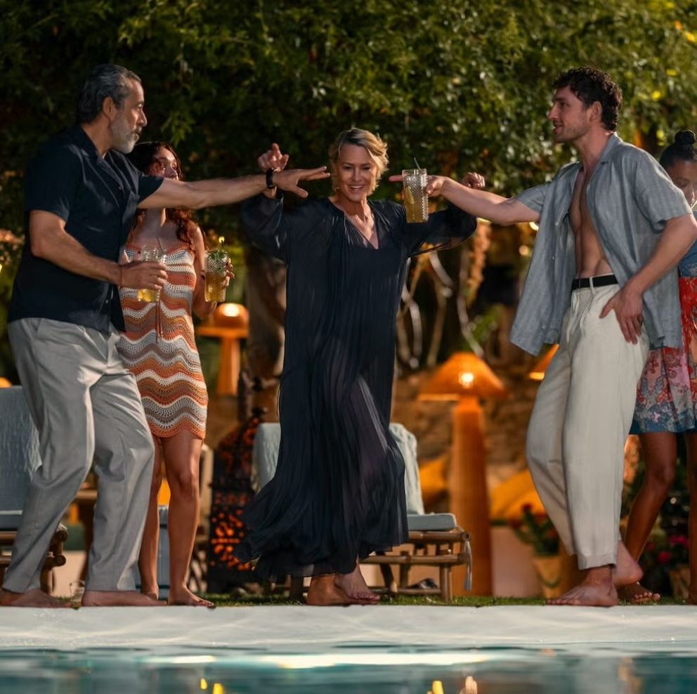 Crítica de "La novia": la familia es un ring y Robin Wright no piensa perder contra Olivia Cooke