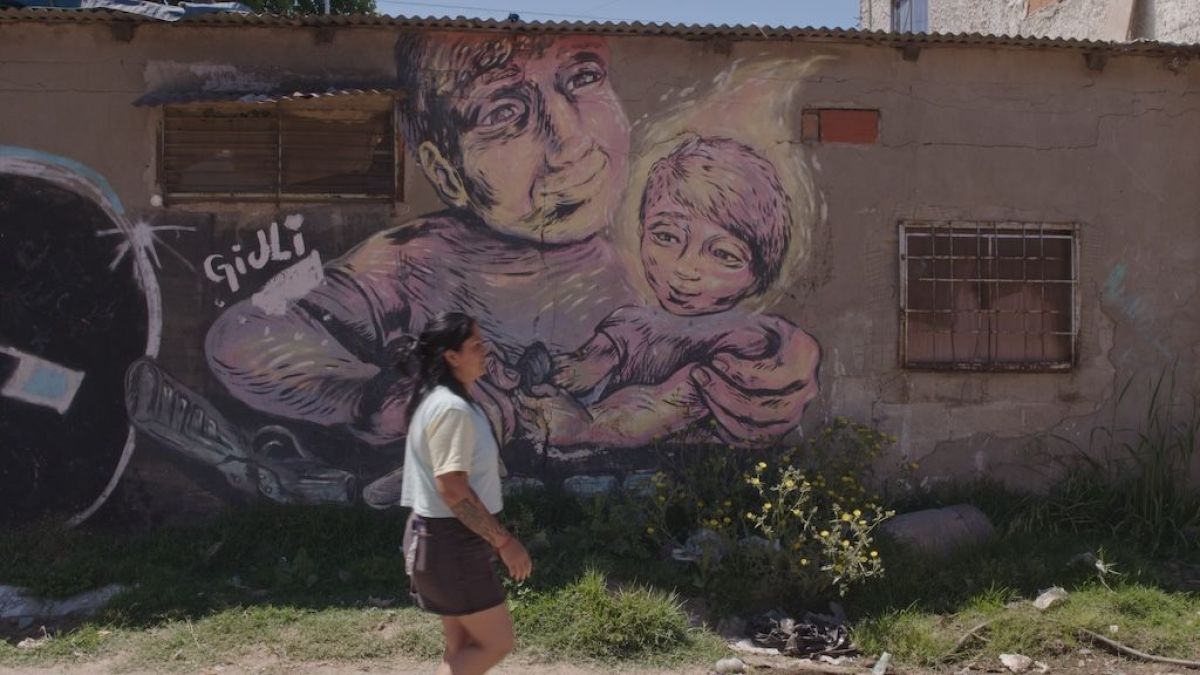 Crítica de "Pintó la Isla": el documental que transforma Isla Maciel en un museo a cielo abierto