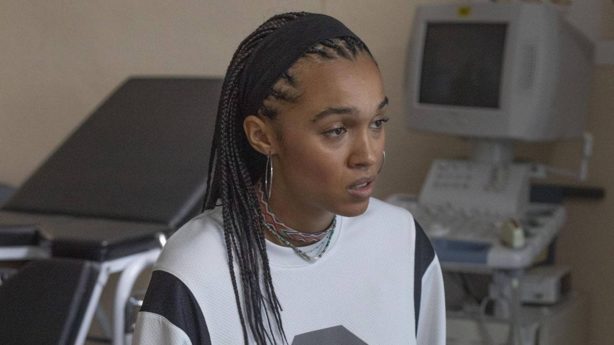 Crítica de "Mar afuera": juventud, violencia y desigualdad en la remake española de "Mare Fuori"