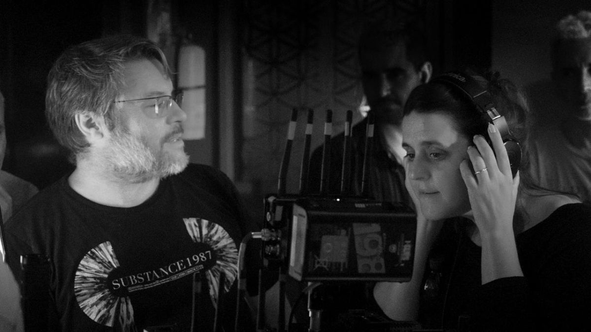 ¿En qué consiste la coordinación de intimidad en las películas, las series y las obras teatrales? Una charla con Tati Rojas