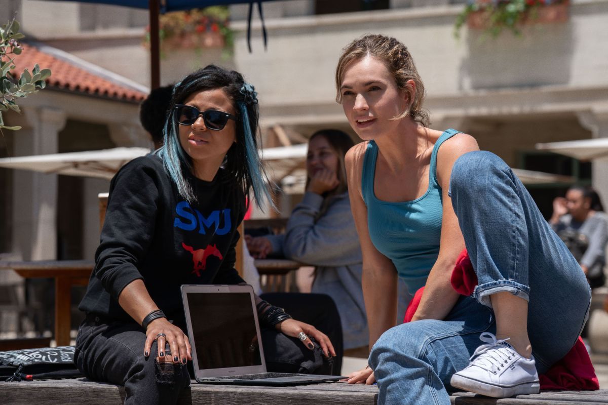 Crítica de "Match: La reina de las apps de citas": Lily James es la fundadora de Tinder y Bumble