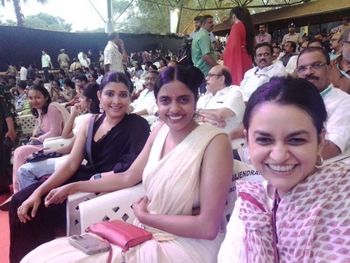 Payal Kapadia plasmó en “La luz que imaginamos”, una honesta oda poética a la resiliencia