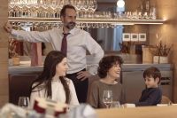 Crítica de "Los domingos": Alauda Ruiz de Azúa indaga en la fe y sus efectos dentro del núcleo familiar