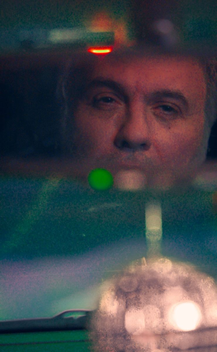 Crítica de "Sombras Chinas": Cine en vertical, entre redes y realidades