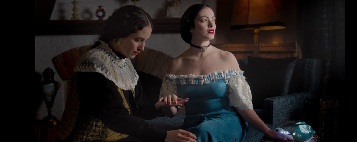 Crítica de "Una historia de amor y guerra": La sátira histórica de México según Santiago Mohar Volkow