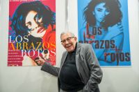 Juan Gatti presenta su muestra “Cartelera 1986-2023” en el FIC.UBA