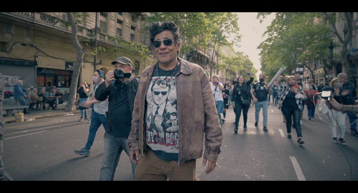 Crítica de “Tras los pasos de SuperPocho”: el documental que busca al primer superhéroe peronista