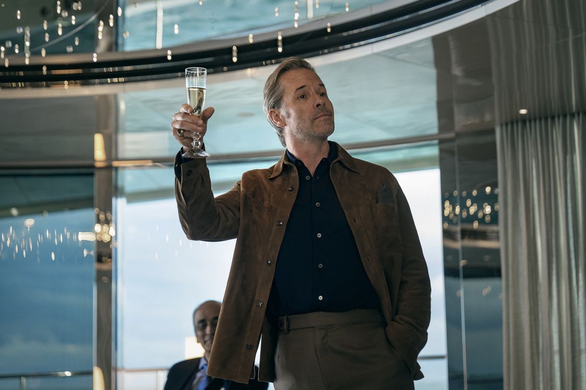 Crítica de “La mujer del camarote 10”: Keira Knightley navega entre el misterio y los clichés del género