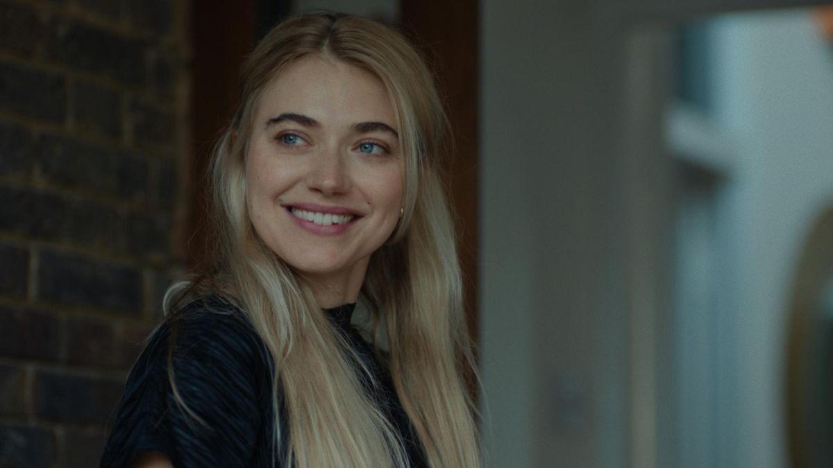 Crítica de "Todo de ti": Brett Goldstein e Imogen Poots entre el amor y los algoritmos en disputa