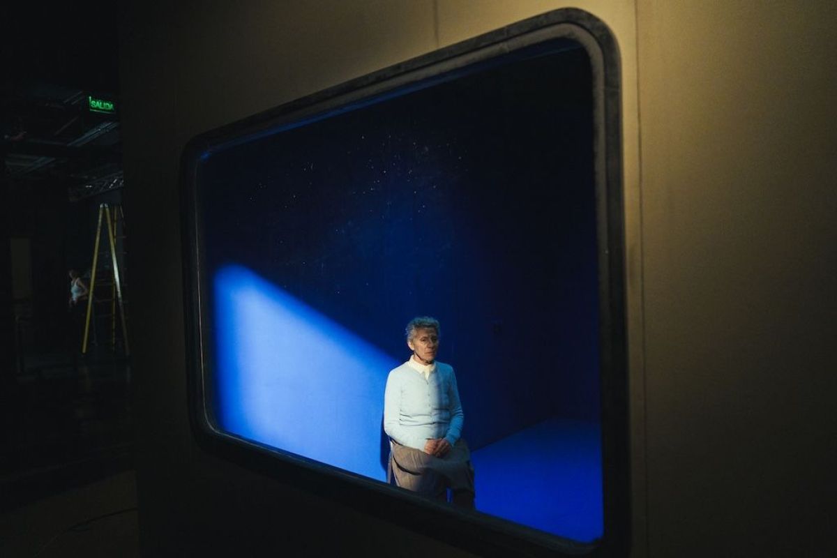 Crítica de "Sobrecarga":  Melisa Zulberti explora la tensión del cuerpo