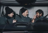 Crítica de “Atasco”: la comedia coral de Rodrigo Sopeña sobre el embotellamiento eterno