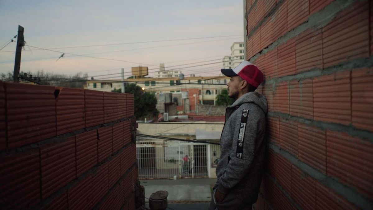 Crítica de “Luciano”:  Manuel Besedovsky y el cuerpo como territorio de libertad