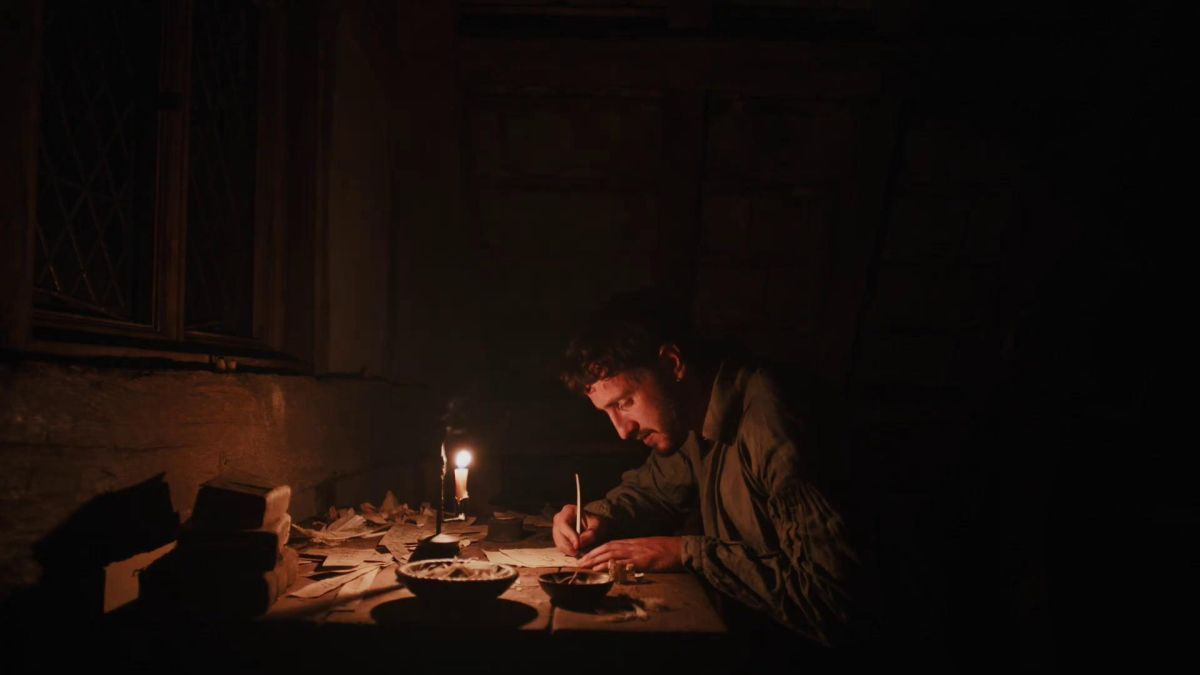 Crítica de "Hamnet": Chloé Zhao y una imperfecta elegía por el hijo ausente