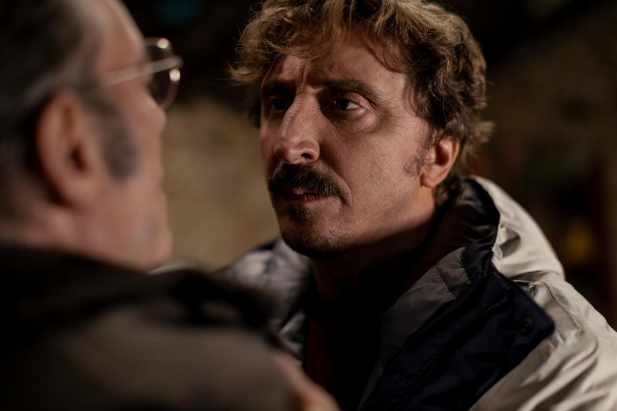 Crítica de "El cuco de cristal": secretos, desapariciones y doble temporalidad en la nueva adaptación de Javier Castillo