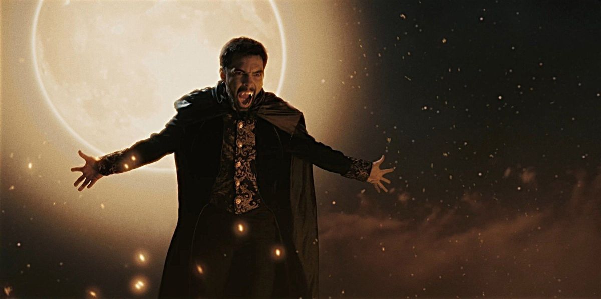 Crítica de "The Kiss of a Vampire": Terror, erotismo y cine clase B