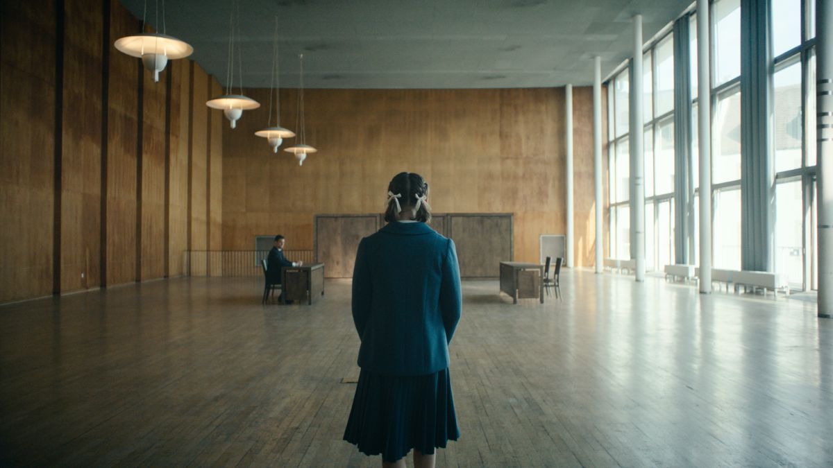 Crítica de "Karla": La dignidad de una niña contra el poder judicial