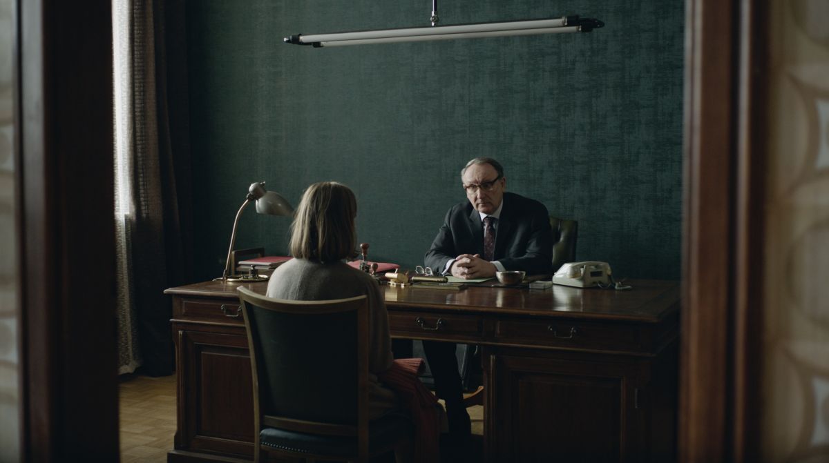 Crítica de "Karla": La dignidad de una niña contra el poder judicial