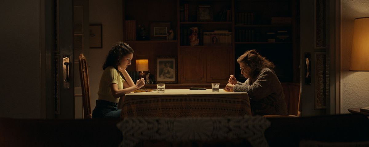 Crítica de “Sexo a los 70”: citas online, deseo y nuevas formas de vincularse en la vejez