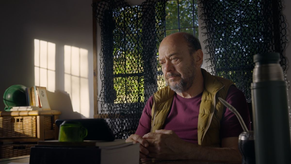 Crítica de "Weser": Fernando Spiner y un abordaje poético de la muerte