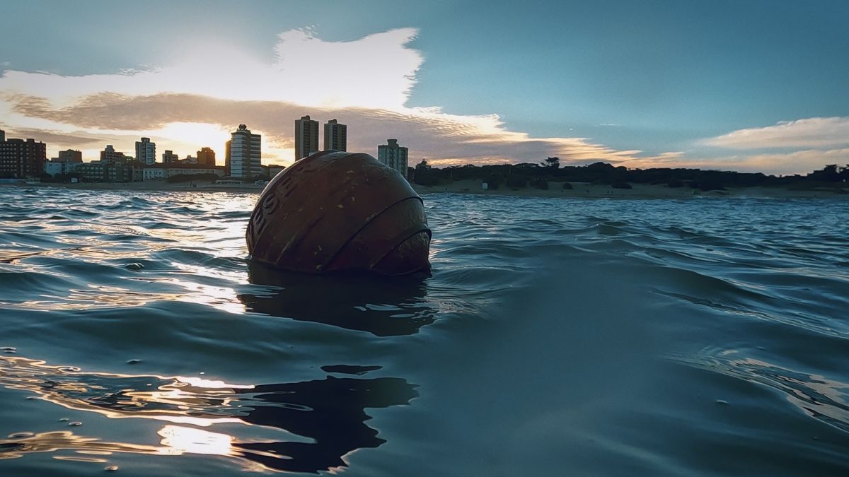 Crítica de "Weser": Fernando Spiner y un abordaje poético de la muerte