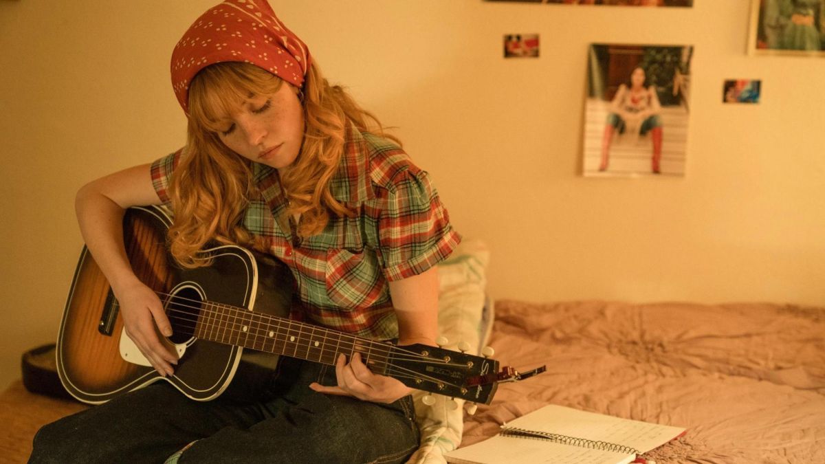 Crítica de "Americana": la mitología del Oeste en estado de desgaste