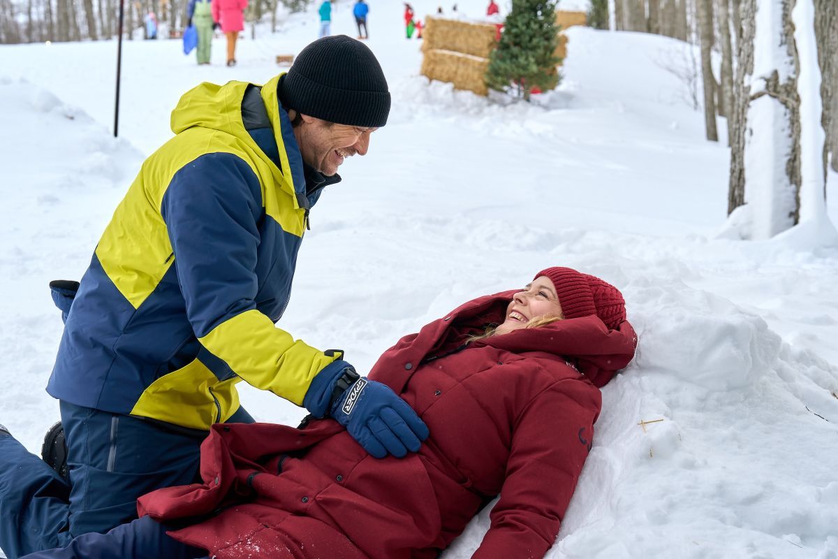 Crítica de “Una Navidad EXtra”: Alicia Silverstone y la comedia romántica más tonta y funcional