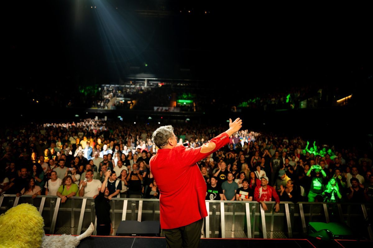 Crítica de "Cha Cha Cha: Especial Navidad": Casero, Alberti y Alacrán le ponen música al absurdo