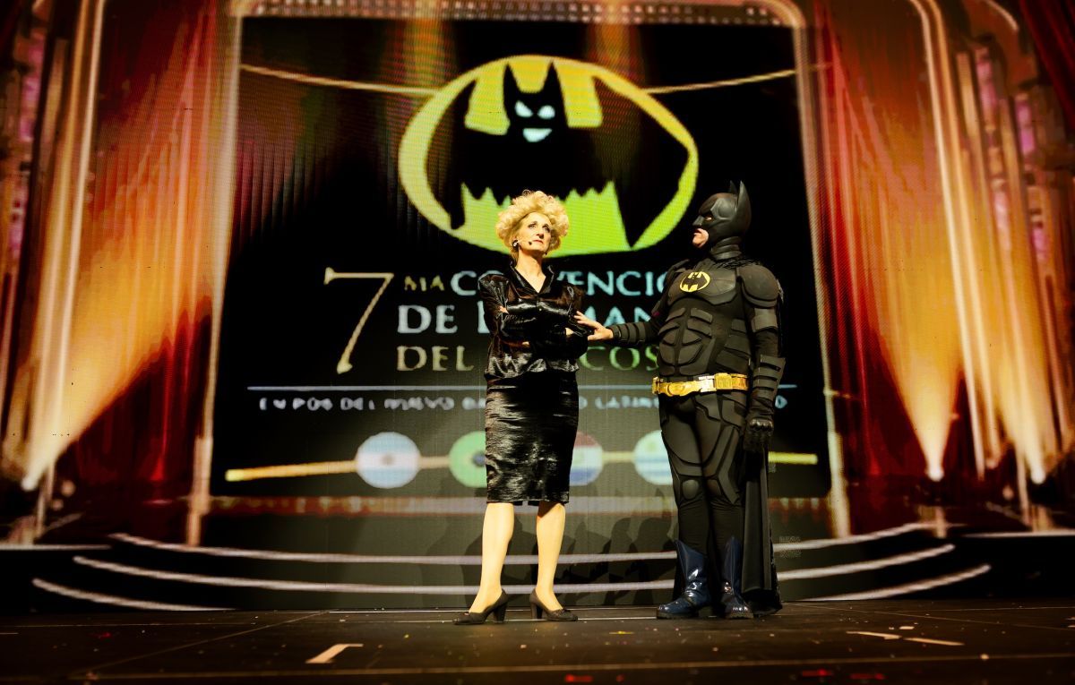 Crítica de "Cha Cha Cha: Especial Navidad": Casero, Alberti y Alacrán le ponen música al absurdo