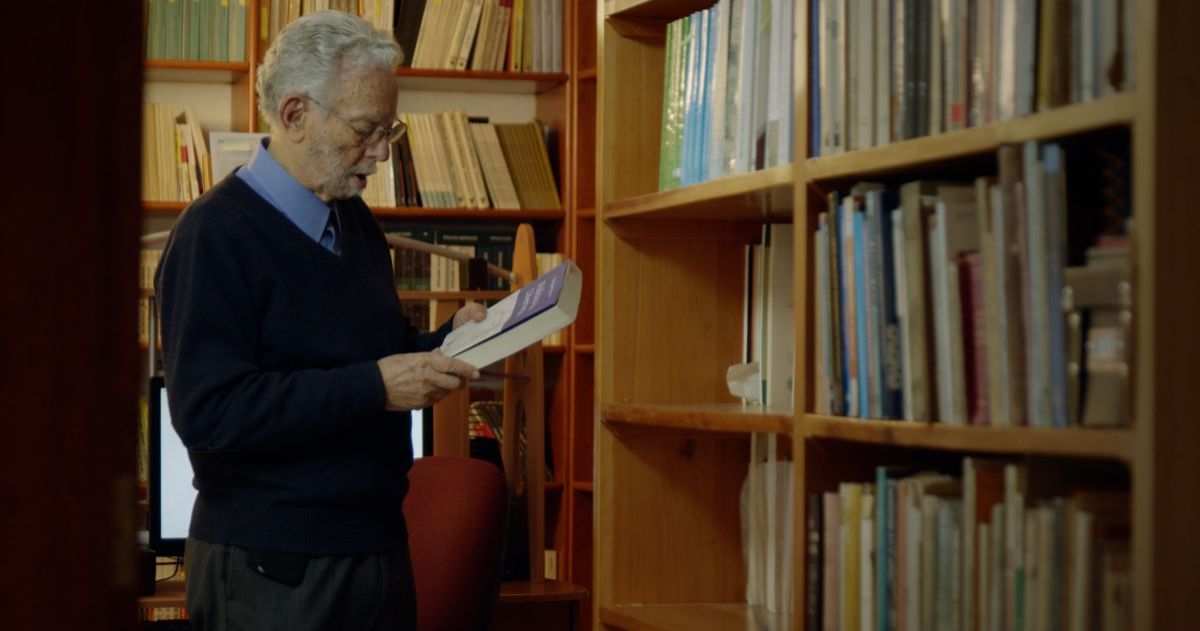 Crítica de "Dussel: La filosofía es un don para un mundo sin sentido": Pensamiento y legado de Enrique Dussel