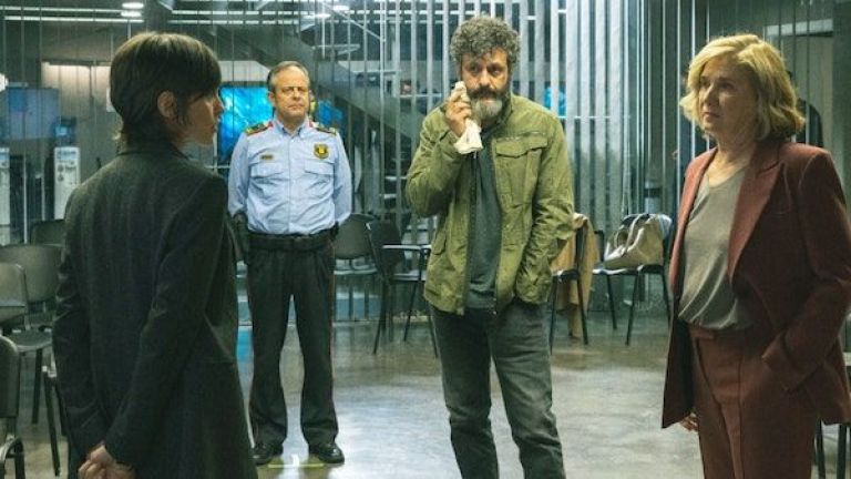 Crítica de "Ciudad de sombras": el thriller urbano español dedicado a Verónica Echegui