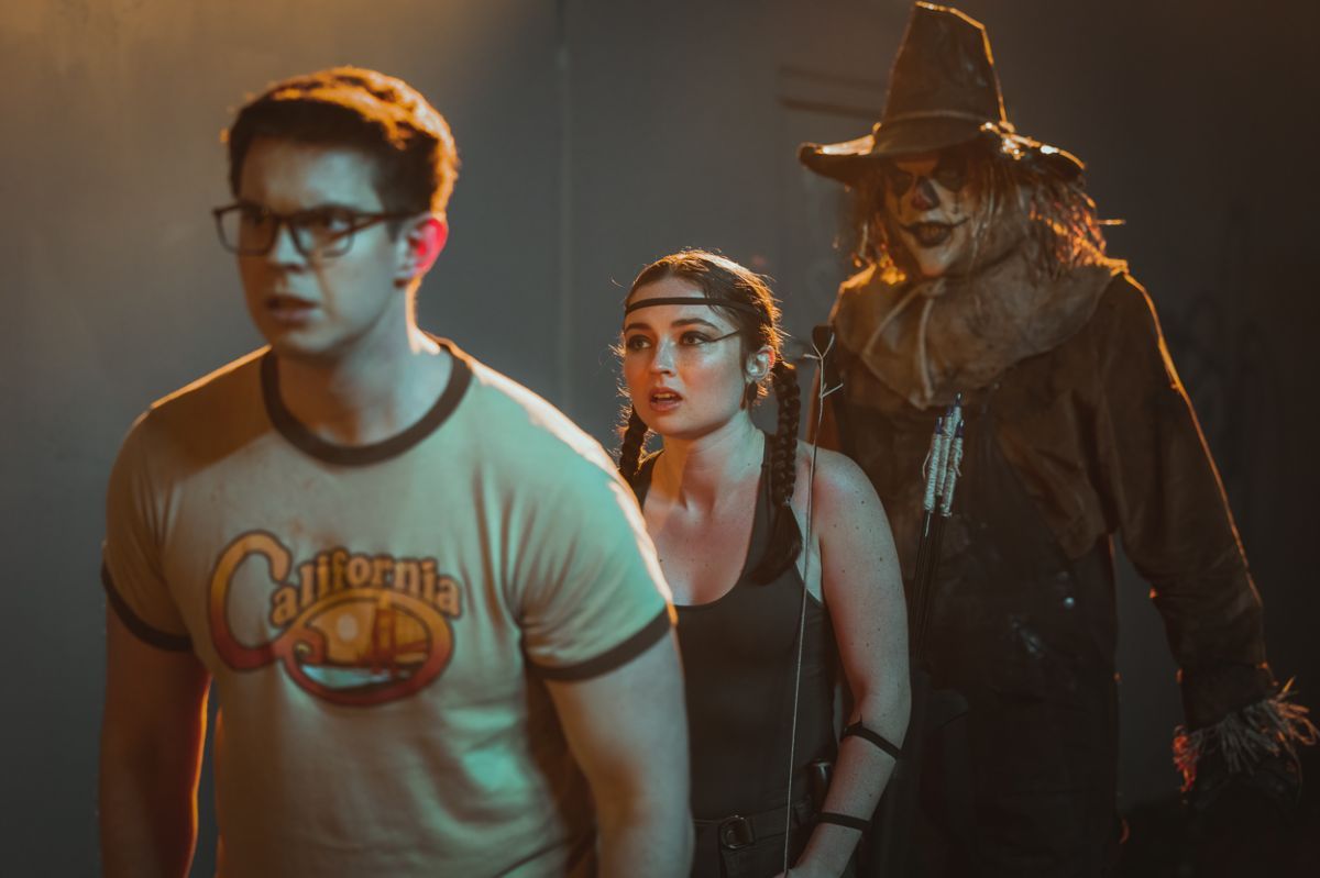 Crítica de “La noche del espantapájaros”: Un asesino sin cerebro