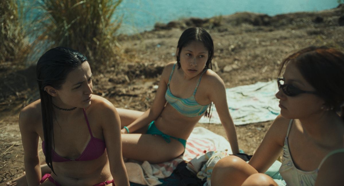 Crítica de "La virgen de la tosquera": Cine de género, adolescencia y crisis en Argentina