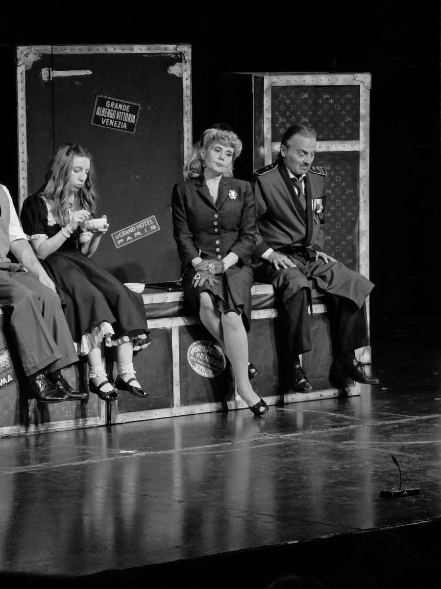 Crítica de “Tirria”: Capusotto, Politti y Spregelburd en la sociedad de las apariencias