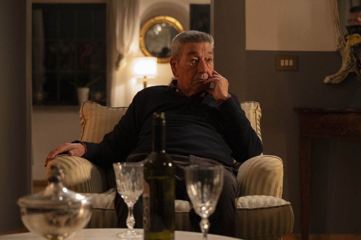 Crítica de “Hagas lo que hagas, está mal”: Gianni Di Gregorio y el "nono" que no sabía decir que no