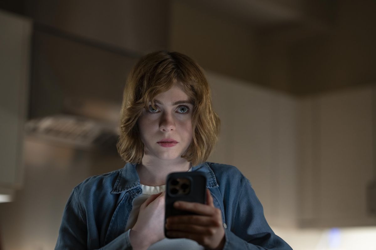 Crítica de “La silla”: Tim Robinson y un error que se convierte en un thriller psicológico