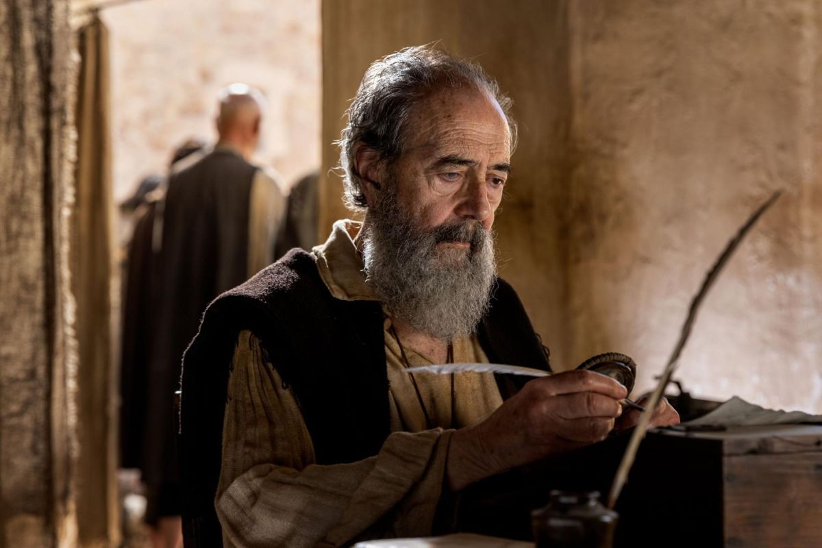 Crítica de "El Cautivo": Alejandro Amenábar revisita a Cervantes entre Argel y la ficción