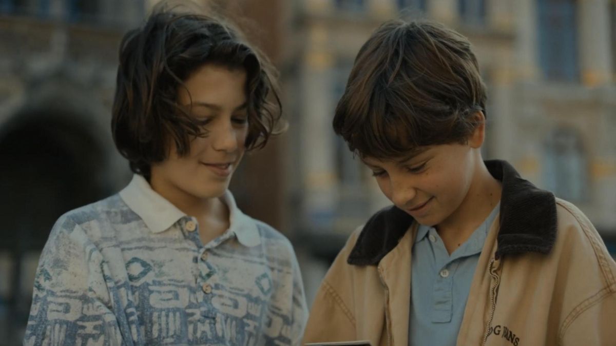 Crítica de "Corazones jóvenes": una historia mínima para un momento decisivo