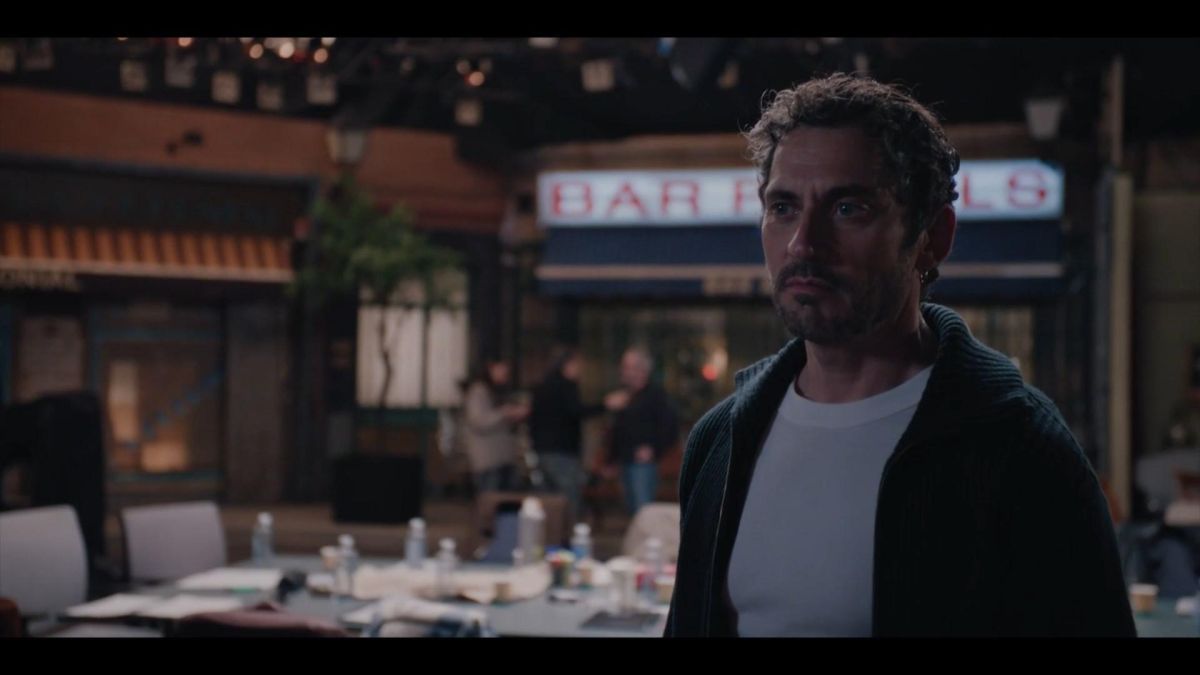 Crítica de "Aída y vuelta": metacine, industria televisiva y el paso del tiempo según Paco León