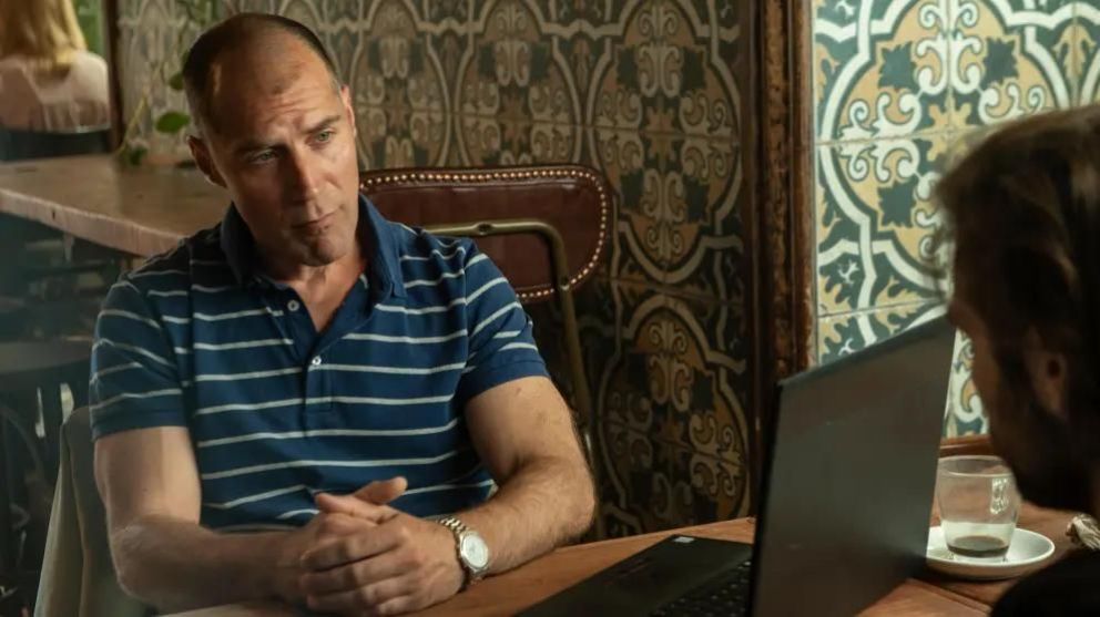 Crítica de "La Fiera": el vértigo del vuelo y los límites del drama humano según Salvador Calvo