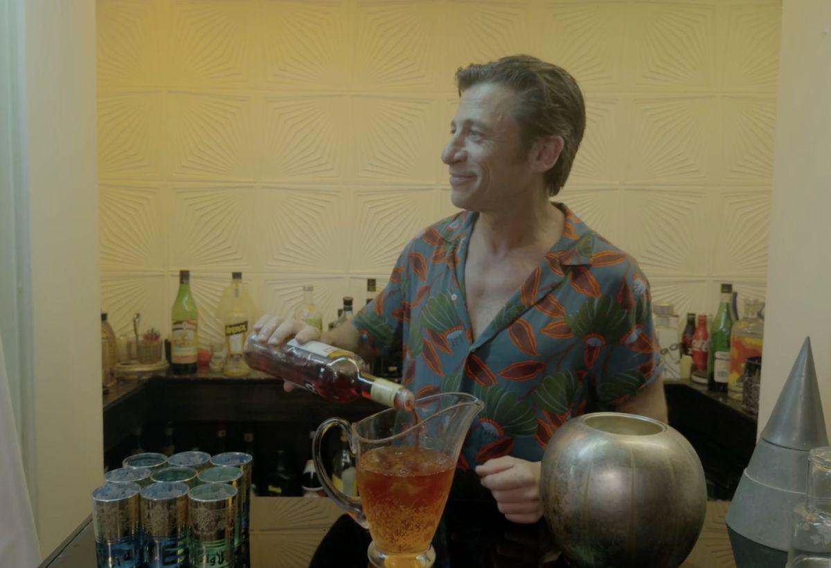 Crítica de “Tenemos que hablar”: La hipocresía doméstica servida a la mesa